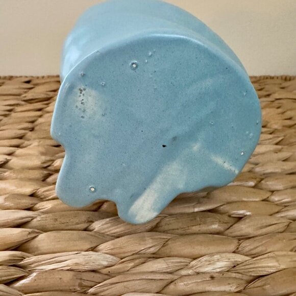 Vintage Haeger Pottery Crying Baby Girl with Bonnet Planter in Matte Blue - Picture 7 of 7